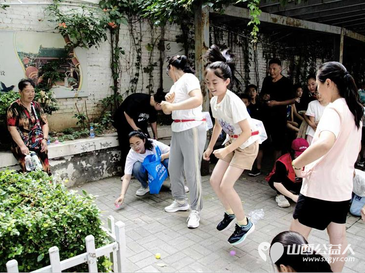 青春赛场·快乐共享----太原市营盘街道南内环街二社区“营在未来”未成年人运动会开心举行 - 第8张