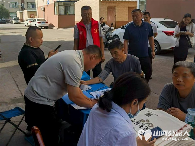 志愿服务进社区健康活动暖人心----介休市敬老协会志愿者2025年8月13日走进西关街道汾秀街社区为社区60岁以上所有老人们爱心理发按摩理疗义诊 - 第40张 - 山西公益人 志愿服务进社区健康活动暖人心----介休市敬老协会志愿者2025年8月13日走进西关街道汾秀街社区为社区60岁以上所有老人们爱心理发按摩理疗义诊 - 第40张