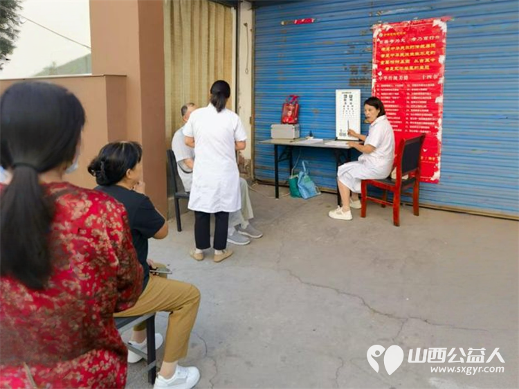 志愿服务进社区健康活动暖人心----介休市敬老协会志愿者2025年8月13日走进西关街道汾秀街社区为社区60岁以上所有老人们爱心理发按摩理疗义诊 - 第24张 - 山西公益人 志愿服务进社区健康活动暖人心----介休市敬老协会志愿者2025年8月13日走进西关街道汾秀街社区为社区60岁以上所有老人们爱心理发按摩理疗义诊 - 第24张