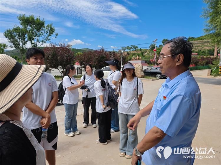 太原好人王续进帮助联系组织太原师院文史学院的学生在暑期三下乡活动来参观娄烦县米峪镇战斗遗址了解这段红色历史 - 第7张