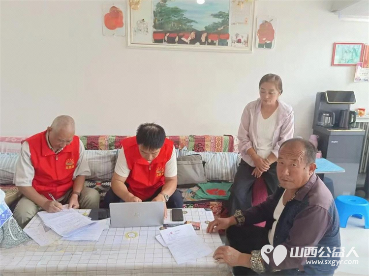 阳光长治·相伴有你----长治市阳光困境儿童帮扶协会的志愿者们开启了困境儿童家庭走访在行动活动 - 第1张 - 山西公益人 阳光长治·相伴有你----长治市阳光困境儿童帮扶协会的志愿者们开启了困境儿童家庭走访在行动活动 - 第1张