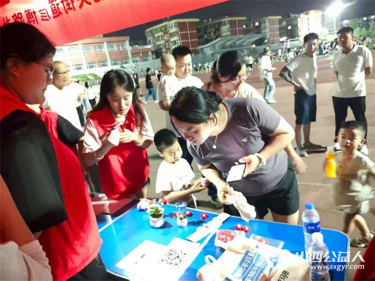 因为有你爱不罕见关爱罕见病公益市集全国联动----介休市北关街道彦博路社区志愿者协会与杭州蔻德罕见病关爱中心携手共进一场意义非凡的爱心义卖活动 - 第3张 - 山西公益人 因为有你爱不罕见关爱罕见病公益市集全国联动----介休市北关街道彦博路社区志愿者协会与杭州蔻德罕见病关爱中心携手共进一场意义非凡的爱心义卖活动 - 第3张