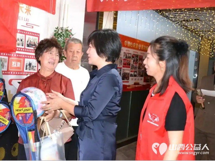 少年儿童心向党牵手护航伴成长 山西省海养慈善基金会、小店区李艳学雷锋志愿服务队捐赠总共价值一万五千余元的学习和体育物资 - 第5张 - 山西公益人 少年儿童心向党牵手护航伴成长 山西省海养慈善基金会、小店区李艳学雷锋志愿服务队捐赠总共价值一万五千余元的学习和体育物资 - 第5张