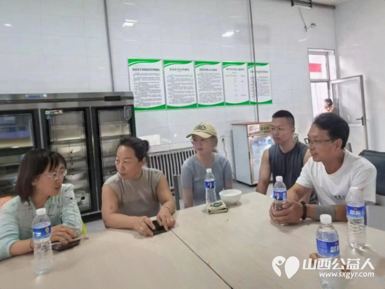 长治市小雨点公益志愿者协会思源分会助学三名困境家庭学生圆梦活动为每位学生捐赠人民币1000元帮助他们完成学业 - 第17张 - 山西公益人 长治市小雨点公益志愿者协会思源分会助学三名困境家庭学生圆梦活动为每位学生捐赠人民币1000元帮助他们完成学业 - 第17张