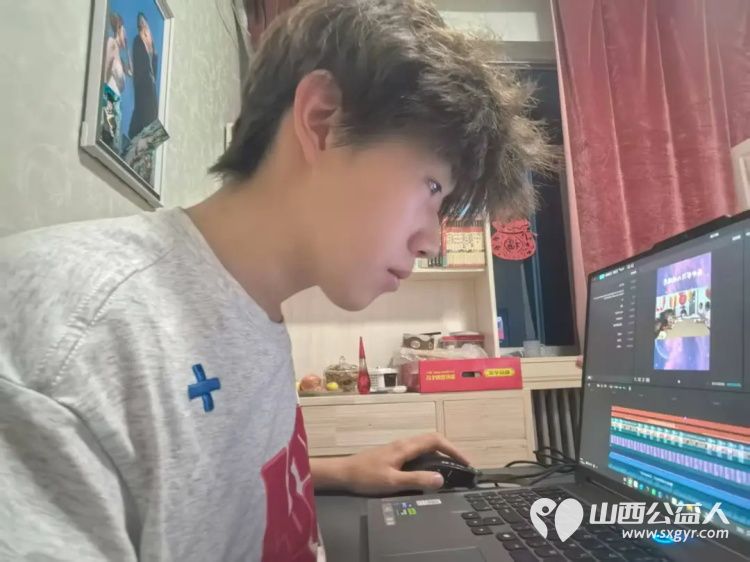 青春绽芳华这些瞬间太燃了！吕梁市离石区青年志愿者协会2025年学生暑期社会实践活动总结表扬会 - 第25张