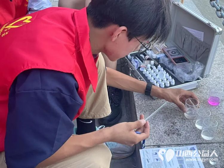 青春绽芳华这些瞬间太燃了！吕梁市离石区青年志愿者协会2025年学生暑期社会实践活动总结表扬会 - 第28张