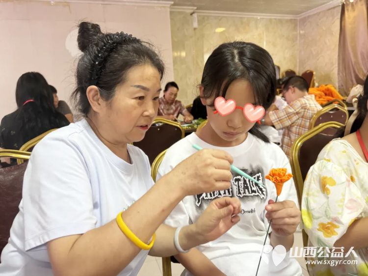 暖心相伴赋能成长----忻州市爱心妈妈研学暨赋能培训示范活动圆满收官原平市婚姻家庭建设研究会承办20位爱心妈妈陪伴20名困境儿童完成了一场温暖与成长的双向奔赴 - 第7张