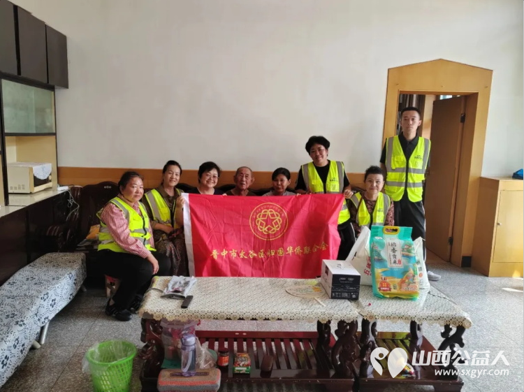 太谷区委统战部联合太谷区侨联、太谷区心连心志愿者协会共同开展了主题为铭记历史共铸和平的慰问抗战老兵活动看望了7位年逾九旬的抗战老兵 - 第4张