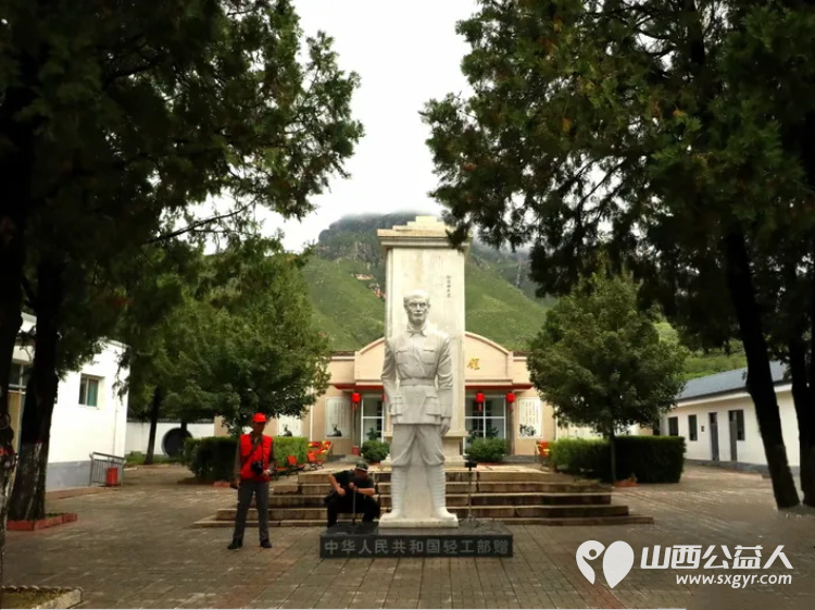 纪念中国人民抗日战争暨世界反法西斯战争胜利80周年山西省三晋文化研究会红色文化交流中心行进五台县研学活动 - 第19张 - 山西公益人 纪念中国人民抗日战争暨世界反法西斯战争胜利80周年山西省三晋文化研究会红色文化交流中心行进五台县研学活动 - 第19张