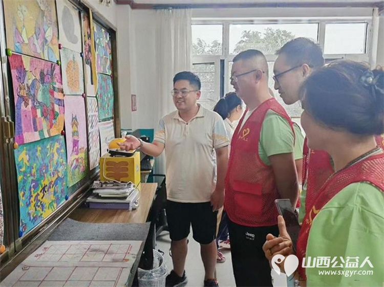 感谢晋中义工协会榆社志愿服务队的志愿者朋友专程从榆社来到阳曲县灵星孤独症社区中心看望心青年 - 第4张 - 山西公益人 感谢晋中义工协会榆社志愿服务队的志愿者朋友专程从榆社来到阳曲县灵星孤独症社区中心看望心青年 - 第4张