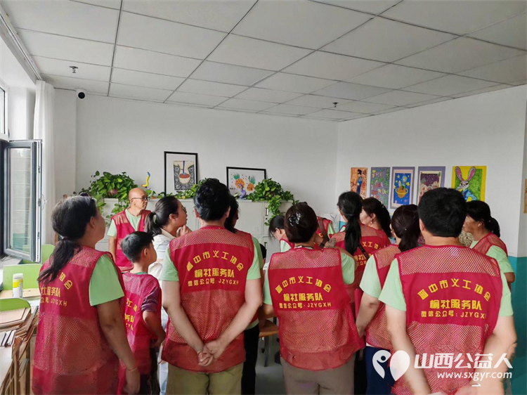 感谢晋中义工协会榆社志愿服务队的志愿者朋友专程从榆社来到阳曲县灵星孤独症社区中心看望心青年 - 第5张 - 山西公益人 感谢晋中义工协会榆社志愿服务队的志愿者朋友专程从榆社来到阳曲县灵星孤独症社区中心看望心青年 - 第5张