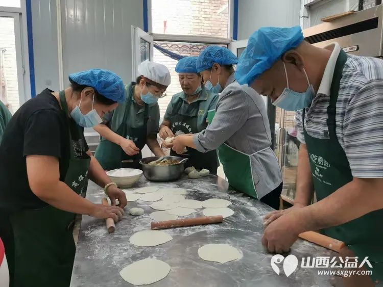 抗战胜利八十周年特辑·雨花斋里的家国同庆----长治市雨花斋二部“包子里的家国情”纪实 - 第6张