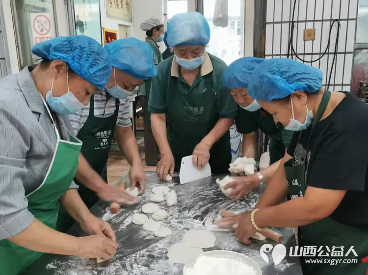 抗战胜利八十周年特辑·雨花斋里的家国同庆----长治市雨花斋二部“包子里的家国情”纪实 - 第7张