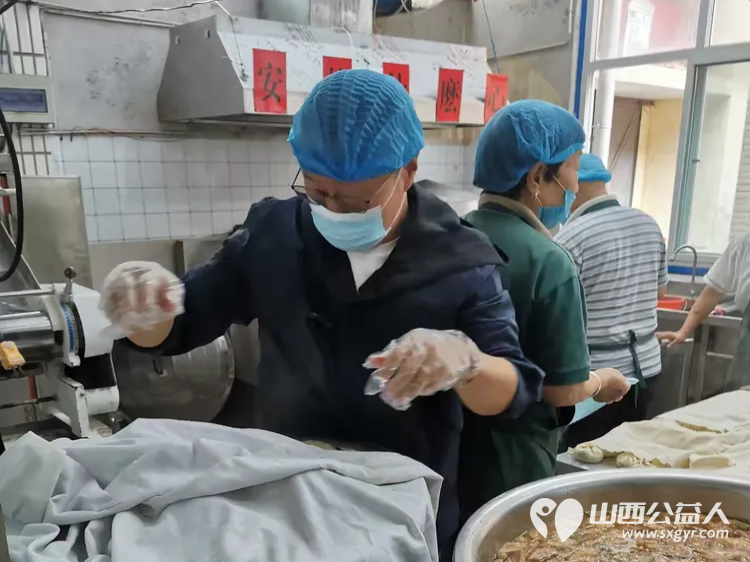抗战胜利八十周年特辑·雨花斋里的家国同庆----长治市雨花斋二部“包子里的家国情”纪实 - 第17张