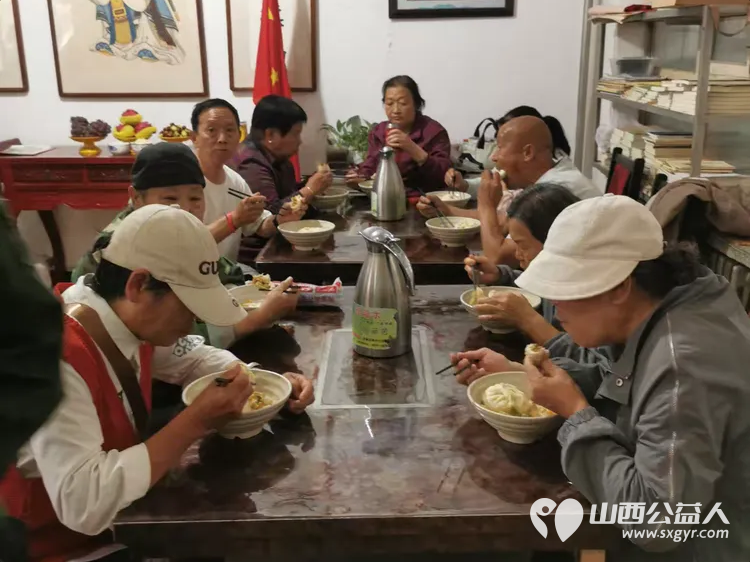 抗战胜利八十周年特辑·雨花斋里的家国同庆----长治市雨花斋二部“包子里的家国情”纪实 - 第11张