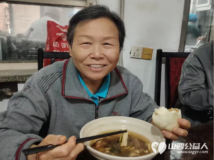 抗战胜利八十周年特辑·雨花斋里的家国同庆----长治市雨花斋二部“包子里的家国情”纪实 - 第32张