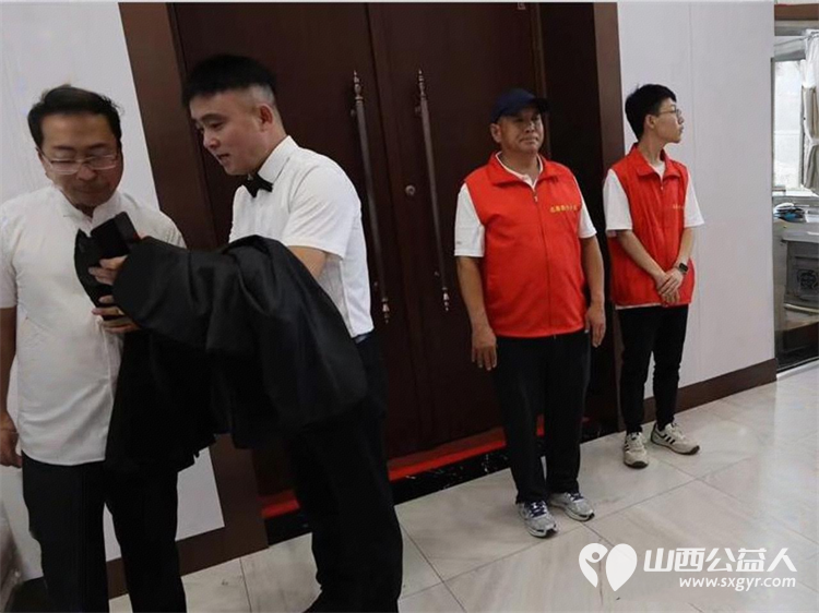 奋进新征程建功新时代 2025年山西省群众文化活动合唱大赛（决赛）落下帷幕太原市志愿者小分队提供了全方位的服务包括赛事组织现场引导后勤保障等 - 第40张