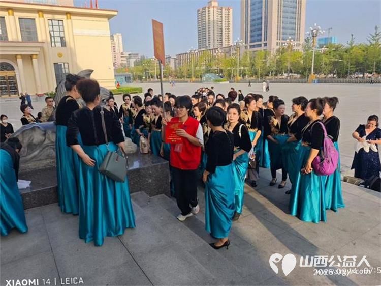 奋进新征程建功新时代 2025年山西省群众文化活动合唱大赛（决赛）落下帷幕太原市志愿者小分队提供了全方位的服务包括赛事组织现场引导后勤保障等 - 第36张