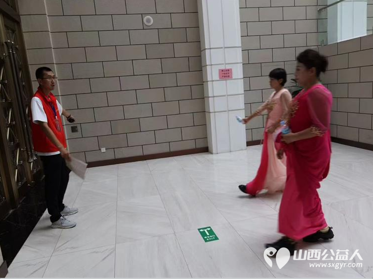 奋进新征程建功新时代 2025年山西省群众文化活动合唱大赛（决赛）落下帷幕太原市志愿者小分队提供了全方位的服务包括赛事组织现场引导后勤保障等 - 第24张