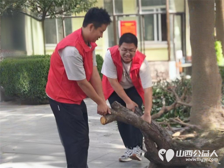 长治市阳光困境儿童帮扶协会志愿者赴潞州区南山田园敬老院开展志愿服务活动 - 第11张 - 山西公益人 长治市阳光困境儿童帮扶协会志愿者赴潞州区南山田园敬老院开展志愿服务活动 - 第11张