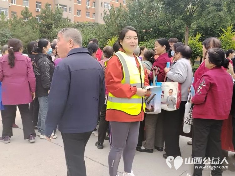 忻州市环保志愿者协会走进忻府区九原街道民心家园小区 开展生态文明进社区宣传活动确保低碳理念覆盖更多群体 - 第5张