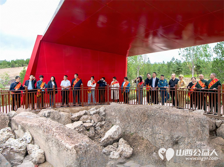 太原市小店区开展公民道德宣传日系列活动组织辖区道德模范身边好人代表分享志愿服务敬业奉献孝老爱亲的实践故事让榜样力量在互动中传递 - 第8张 - 山西公益人 太原市小店区开展公民道德宣传日系列活动组织辖区道德模范身边好人代表分享志愿服务敬业奉献孝老爱亲的实践故事让榜样力量在互动中传递 - 第8张
