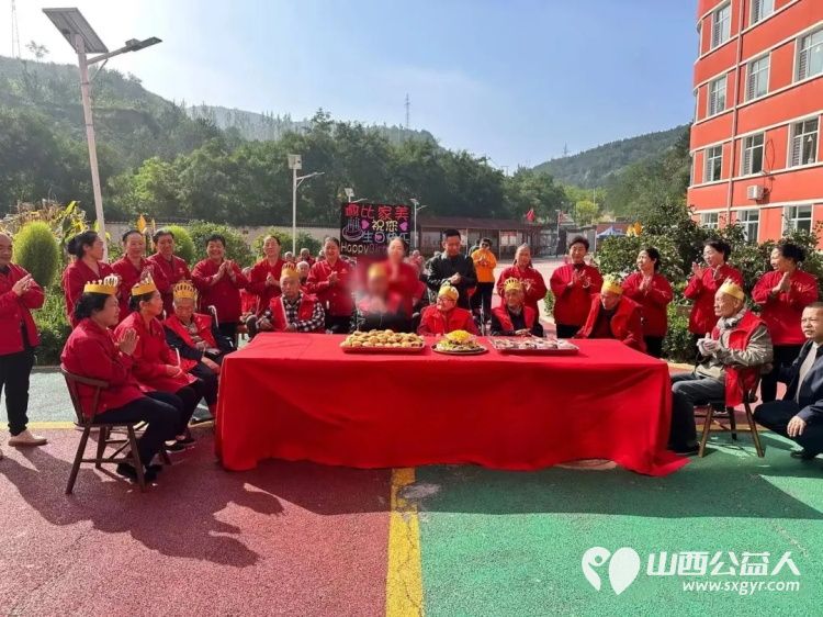 爱与温暖的汇聚----太原市杏花岭区比家美慈爱养护院九月集体生日会 - 第1张 - 山西公益人 爱与温暖的汇聚----太原市杏花岭区比家美慈爱养护院九月集体生日会 - 第1张