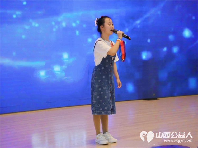 生命之光因爱闪耀----晋小爱星星之光公益演出感动落幕感谢每一位志愿者的无私付出感谢每一位爱心企业家的真诚相助更要感谢所有参与表演的孩子们 - 第8张 - 山西公益人 生命之光因爱闪耀----晋小爱星星之光公益演出感动落幕感谢每一位志愿者的无私付出感谢每一位爱心企业家的真诚相助更要感谢所有参与表演的孩子们 - 第8张