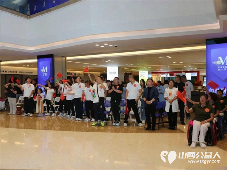 生命之光因爱闪耀----晋小爱星星之光公益演出感动落幕感谢每一位志愿者的无私付出感谢每一位爱心企业家的真诚相助更要感谢所有参与表演的孩子们 - 第33张 - 山西公益人 生命之光因爱闪耀----晋小爱星星之光公益演出感动落幕感谢每一位志愿者的无私付出感谢每一位爱心企业家的真诚相助更要感谢所有参与表演的孩子们 - 第33张