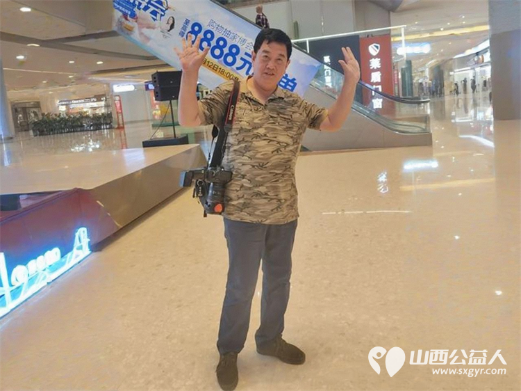 生命之光因爱闪耀----晋小爱星星之光公益演出感动落幕感谢每一位志愿者的无私付出感谢每一位爱心企业家的真诚相助更要感谢所有参与表演的孩子们 - 第23张 - 山西公益人 生命之光因爱闪耀----晋小爱星星之光公益演出感动落幕感谢每一位志愿者的无私付出感谢每一位爱心企业家的真诚相助更要感谢所有参与表演的孩子们 - 第23张