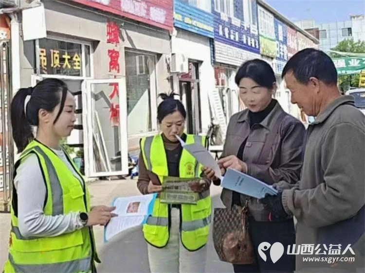 忻州市环保志愿者协会志愿者国庆中秋两节前走进瑞新装饰城宣传倡导绿色消费新风尚把环保宣传融入日常生活场景 - 第5张