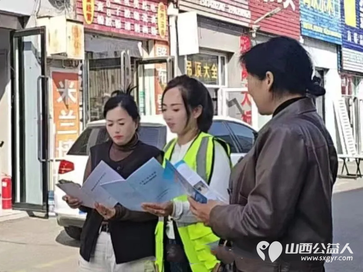 忻州市环保志愿者协会志愿者国庆中秋两节前走进瑞新装饰城宣传倡导绿色消费新风尚把环保宣传融入日常生活场景 - 第3张