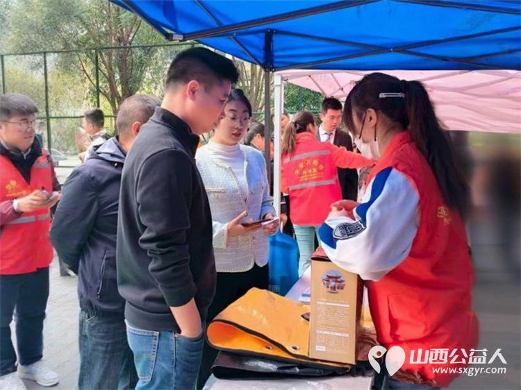 共筑中国梦想共建和谐社区----太原市龙城义工联合万柏林区小井峪街道长风街北社区、恒大雅苑物业服务中心、璎艺艺术舞蹈学校2025年国庆节中秋节主题活动 - 第15张