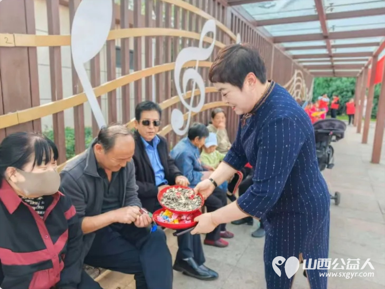 武乡县丰州镇太东社区举办“双节映文明 集市暖邻里”庆国庆迎中秋主题系列活动 - 第15张