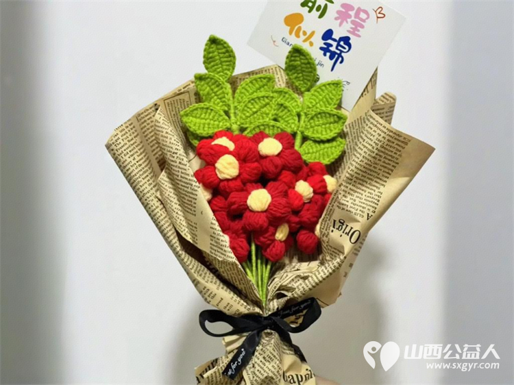 介休市北关街道彦博路社区志愿者协会联合杭州蔻德罕见病关爱中心以仁爱之心携手共进在博物馆广场举行爱心义卖活动让爱的火种燃遍每一个角落 - 第6张 - 山西公益人 介休市北关街道彦博路社区志愿者协会联合杭州蔻德罕见病关爱中心以仁爱之心携手共进在博物馆广场举行爱心义卖活动让爱的火种燃遍每一个角落 - 第6张