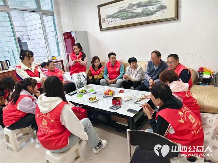 屯留正能量公益协会爱心志愿者们冒雨深入西丰宜村和东街村看望慰问残疾老人家庭及德高望重的人民教师并送上节日最美好的祝福 - 第10张 - 山西公益人 屯留正能量公益协会爱心志愿者们冒雨深入西丰宜村和东街村看望慰问残疾老人家庭及德高望重的人民教师并送上节日最美好的祝福 - 第10张