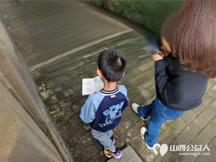 阳光志愿者热情服务魅力观音堂古韵添彩----长治市阳光困境儿童帮扶协会国庆假期文旅志愿服务侧记 - 第8张 - 山西公益人 阳光志愿者热情服务魅力观音堂古韵添彩----长治市阳光困境儿童帮扶协会国庆假期文旅志愿服务侧记 - 第8张