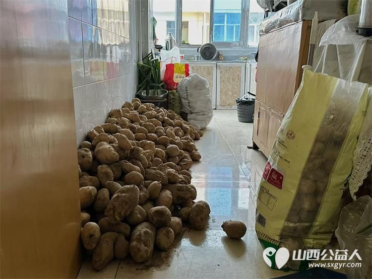 助学筑梦----太原市古交众熙公益协会志愿者坚定了守护每一个困境学子梦想的决心走进孩子们的家庭尽力帮助 - 第6张