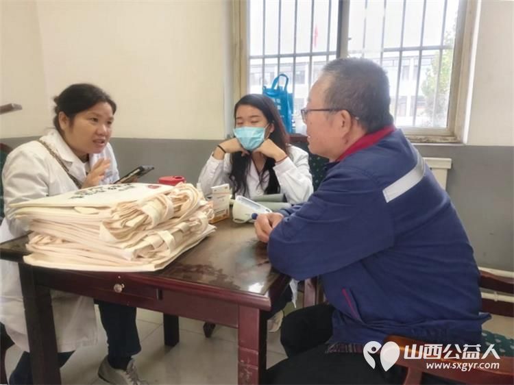介休市敬老协会孝善行之敬老爱老助老活动2025年10月15日走进连福镇邬城店为村里60岁以上所有老人爱心理发量血压测血糖测视力白内障检查口腔检查 - 第14张 - 山西公益人 介休市敬老协会孝善行之敬老爱老助老活动2025年10月15日走进连福镇邬城店为村里60岁以上所有老人爱心理发量血压测血糖测视力白内障检查口腔检查 - 第14张