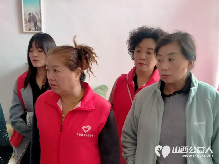 长治市圆梦公益组织志愿者去平顺县苗庄镇东五马村看望因病致困的贫困户赠送米面油及慰问金 - 第18张 - 山西公益人 长治市圆梦公益组织志愿者去平顺县苗庄镇东五马村看望因病致困的贫困户赠送米面油及慰问金 - 第18张