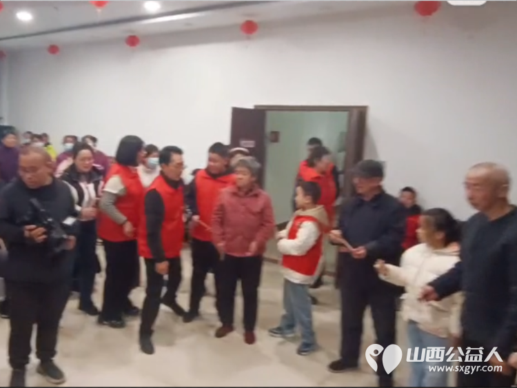 孝亲敬老传美德童心相伴度重阳----长治市善泽留守困境儿童救助协会志愿者和协会帮扶的十多名孩子在屯留中心敬老院举行了善田同耕泽缘重阳敬老活动 - 第36张 - 山西公益人 孝亲敬老传美德童心相伴度重阳----长治市善泽留守困境儿童救助协会志愿者和协会帮扶的十多名孩子在屯留中心敬老院举行了善田同耕泽缘重阳敬老活动 - 第36张