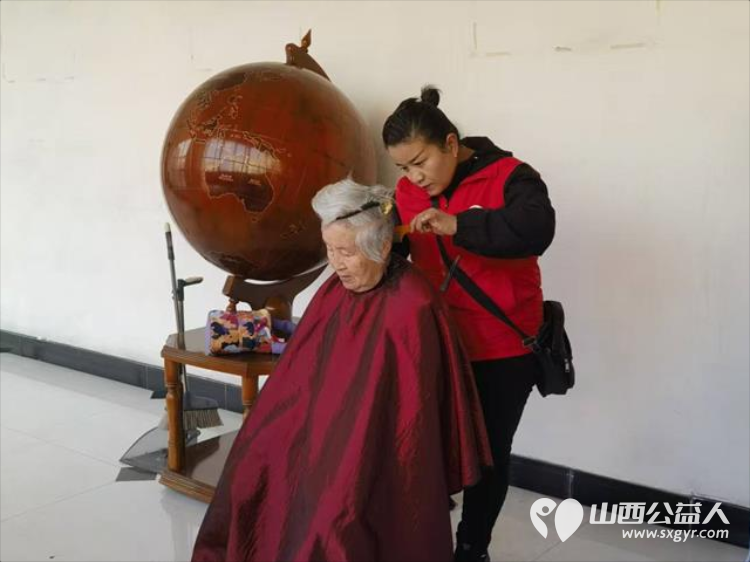 志愿服务进社区健康活动暖人心----介休市敬老协会2025年10月28日走进西南街道新建西路社区、北关街道水门北街社区 - 第35张 - 山西公益人 志愿服务进社区健康活动暖人心----介休市敬老协会2025年10月28日走进西南街道新建西路社区、北关街道水门北街社区 - 第35张