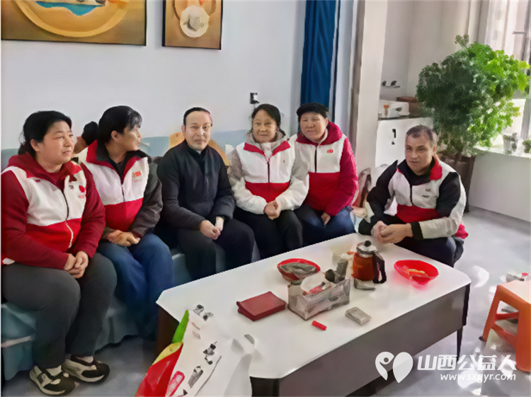 屯留区红十字会赈济救援服务队前往社区和乡镇开展重阳慰问暖人心活动为老人们带去了物质上的帮助 - 第5张 - 山西公益人 屯留区红十字会赈济救援服务队前往社区和乡镇开展重阳慰问暖人心活动为老人们带去了物质上的帮助 - 第5张