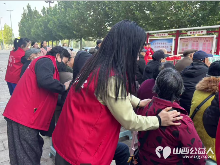 长子县丹朱镇丹和社区举行九九重阳节活动长治市微尘公益协会中医康复保健志愿者爱心义剪志愿服务居民 - 第6张 - 山西公益人 长子县丹朱镇丹和社区举行九九重阳节活动长治市微尘公益协会中医康复保健志愿者爱心义剪志愿服务居民 - 第6张