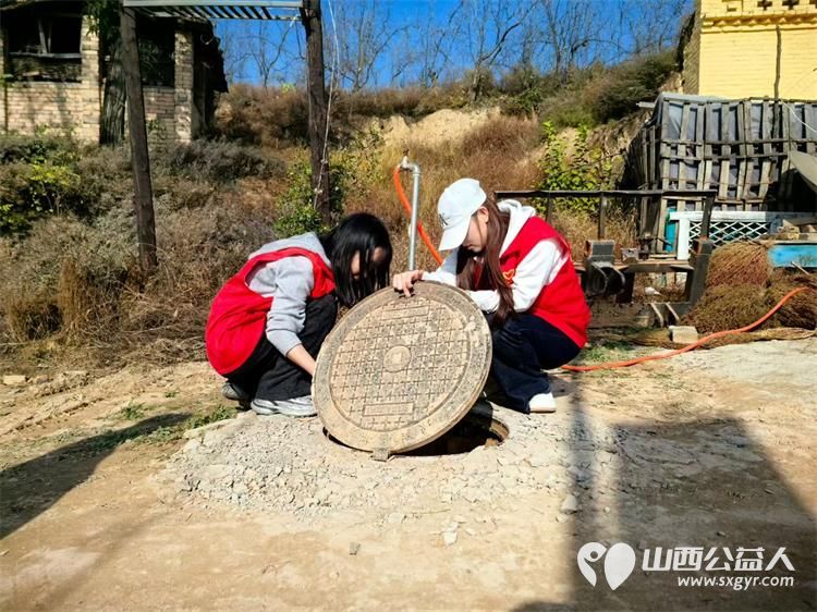 以爱之名共筑温情----石楼县青年志愿者协会弘扬孝亲敬老美德共建老年友好社会主题活动圆满举行通过一场充满烟火气的团圆盛宴为道堡老人送上暖心祝福 - 第19张 - 山西公益人 以爱之名共筑温情----石楼县青年志愿者协会弘扬孝亲敬老美德共建老年友好社会主题活动圆满举行通过一场充满烟火气的团圆盛宴为道堡老人送上暖心祝福 - 第19张