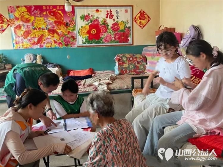 汇爱成溪·星辰计划 交城县成溪社会工作服务中心联合江苏省爱德基金会发起的“星辰计划”点亮这—束光是成溪社工把孩子想要的精准送到手边的牵挂 - 第6张 - 山西公益人 汇爱成溪·星辰计划 交城县成溪社会工作服务中心联合江苏省爱德基金会发起的“星辰计划”点亮这—束光是成溪社工把孩子想要的精准送到手边的牵挂 - 第6张