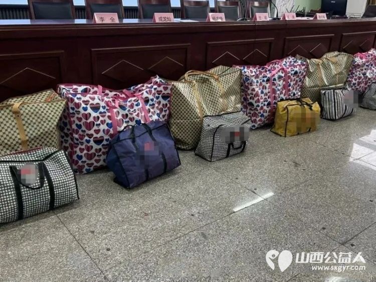 汇爱成溪·星辰计划 交城县成溪社会工作服务中心联合江苏省爱德基金会发起的“星辰计划”点亮这—束光是成溪社工把孩子想要的精准送到手边的牵挂 - 第15张 - 山西公益人 汇爱成溪·星辰计划 交城县成溪社会工作服务中心联合江苏省爱德基金会发起的“星辰计划”点亮这—束光是成溪社工把孩子想要的精准送到手边的牵挂 - 第15张