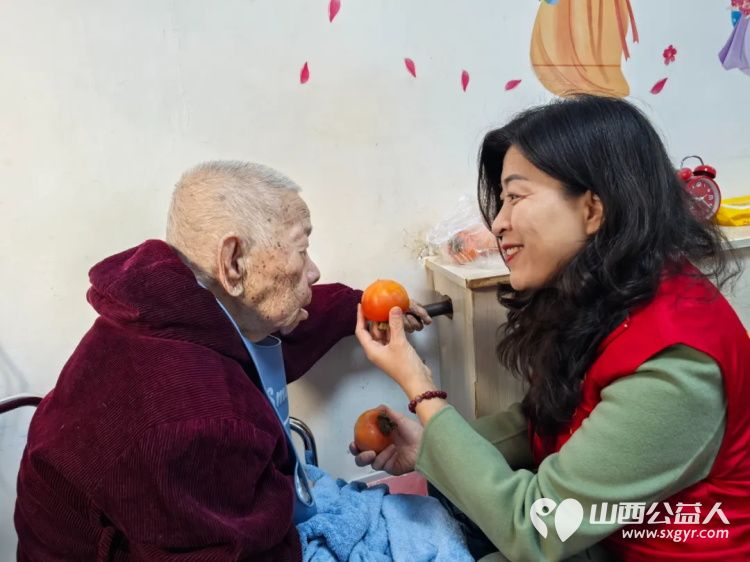 阳泉市义工联合会2025年10月组织义工参加幸福家园敬老服务帮助生活困难老人解决生活上的实际问题 - 第12张