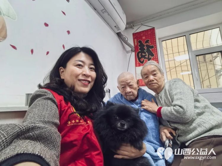 阳泉市义工联合会2025年10月组织义工参加幸福家园敬老服务帮助生活困难老人解决生活上的实际问题 - 第11张