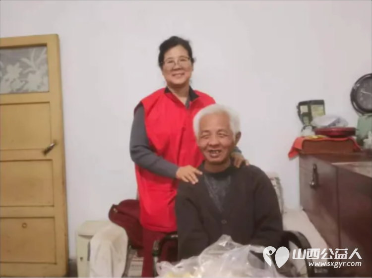 阳泉市义工联合会2025年10月组织义工参加幸福家园敬老服务帮助生活困难老人解决生活上的实际问题 - 第18张